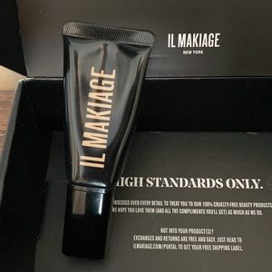 IL MAKIAGE After Party shade 045 - used once & needed different shade